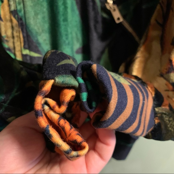 *SOLD* Aviator Nation Tiger Velour Hoodie Large - Picture 12 of 15